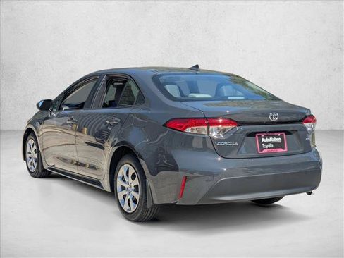 Used 2026 Toyota Corolla LE FWD image 8