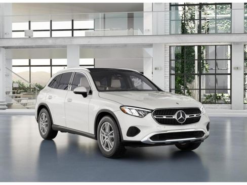 Certified 2023 Mercedes-Benz GLC 300 4MATIC image 10