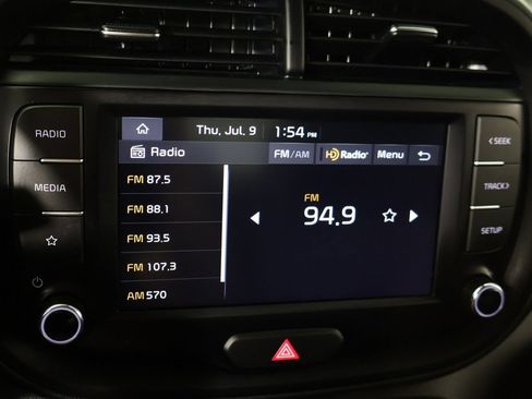 Used 2024 Kia Soul LX w/ Option Group 015 FWD image 41