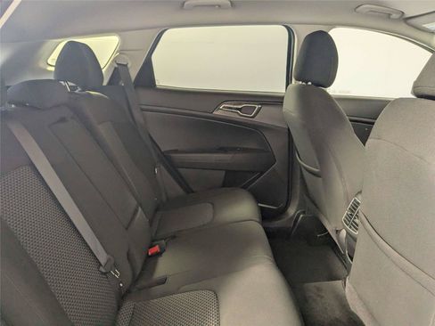 Used 2024 Kia Sportage LX FWD image 27