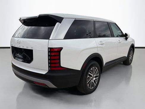 New 2026 Hyundai Palisade SE image 3