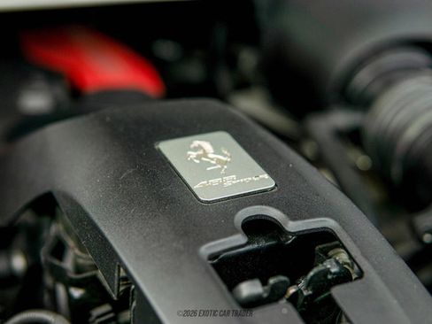 Used 2017 Ferrari 488 Spider image 32