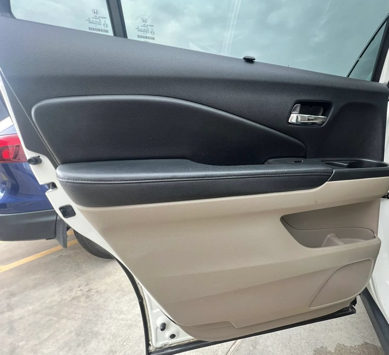 Used 2017 Honda Pilot Elite image 31