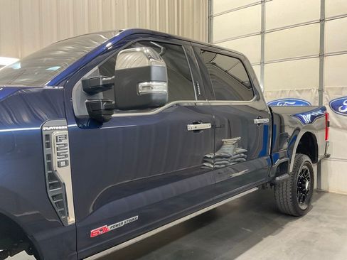 Used 2024 Ford F250 Platinum AWD/4WD image 5