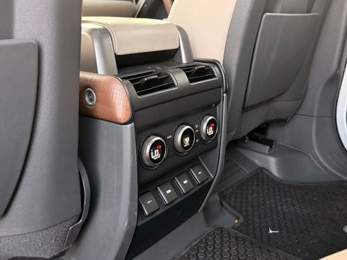 Used 2020 Land Rover Defender 110 S AWD/4WD image 21