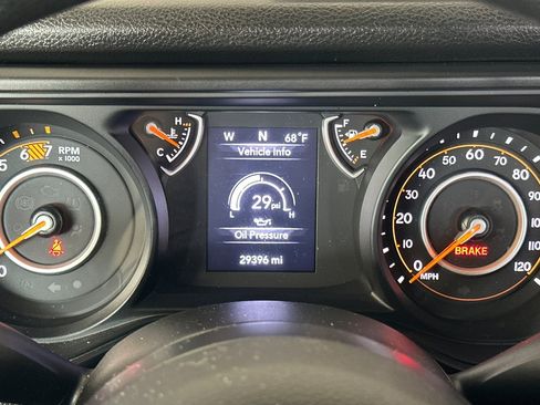 Used 2024 Jeep Wrangler Unlimited Sport AWD/4WD image 23