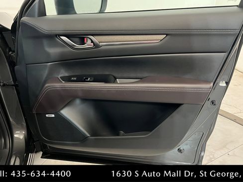 New 2025 MAZDA CX-5 Signature image 25