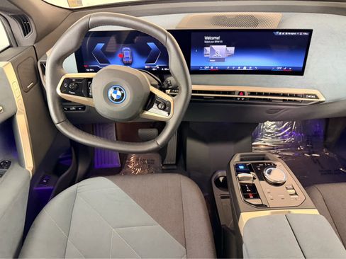 Certified 2025 BMW iX xDrive50 w/ Convenience Package image 13