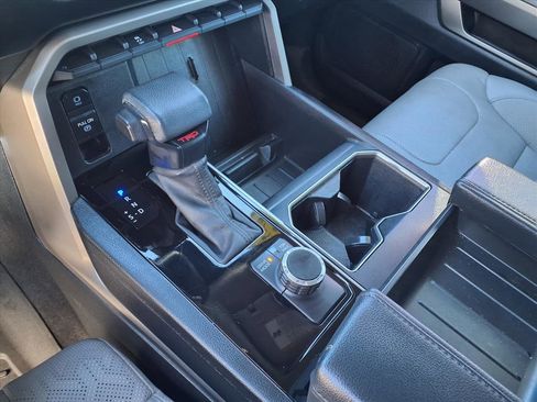 Used 2022 Toyota Tundra SR5 image 12