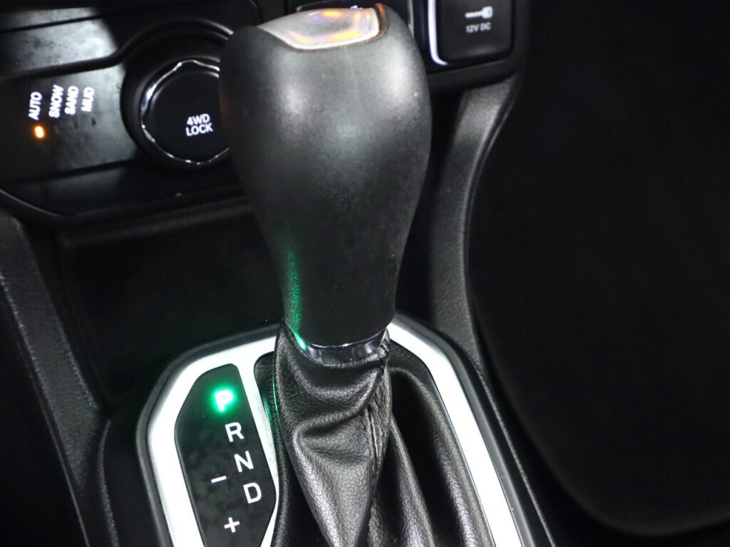 Used 2018 Jeep Renegade Sport w/ Power & Air Group AWD/4WD image 23