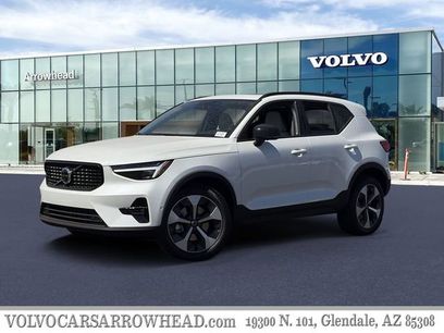 New 2026 Volvo XC40 B5 Plus w/ Protection Package Premier