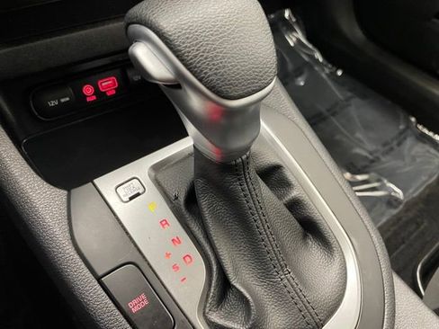 Used 2020 Kia Forte LXS image 6