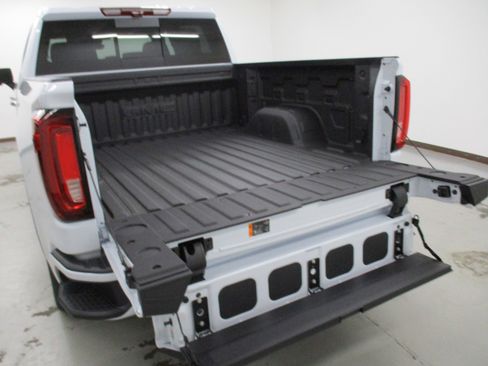 New 2026 GMC Sierra 1500 Denali w/ Denali Reserve Package image 14