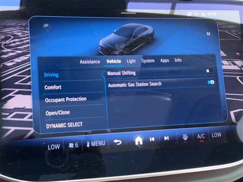 Used 2025 Mercedes-Benz E 350 Sedan w/ Winter Package image 27