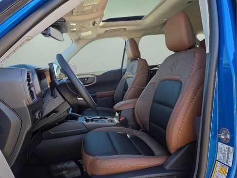 New 2025 Ford Bronco Sport Outer Banks w/ Sasquatch Outer Banks Package AWD/4WD image 15