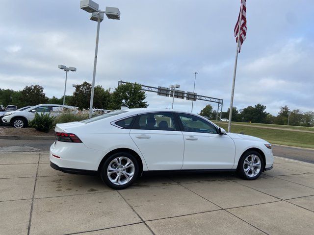 Used 2023 Honda Accord LX image 19