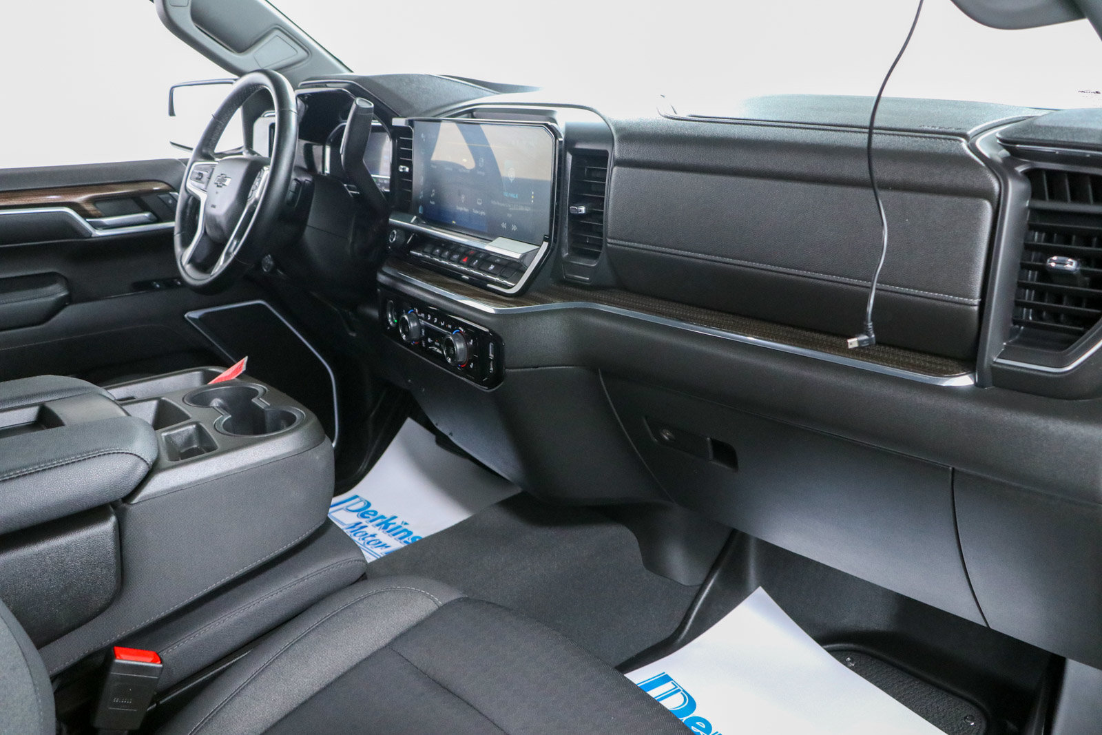 Used 2023 Chevrolet Silverado 1500 RST w/ Rally Edition AWD/4WD image 26