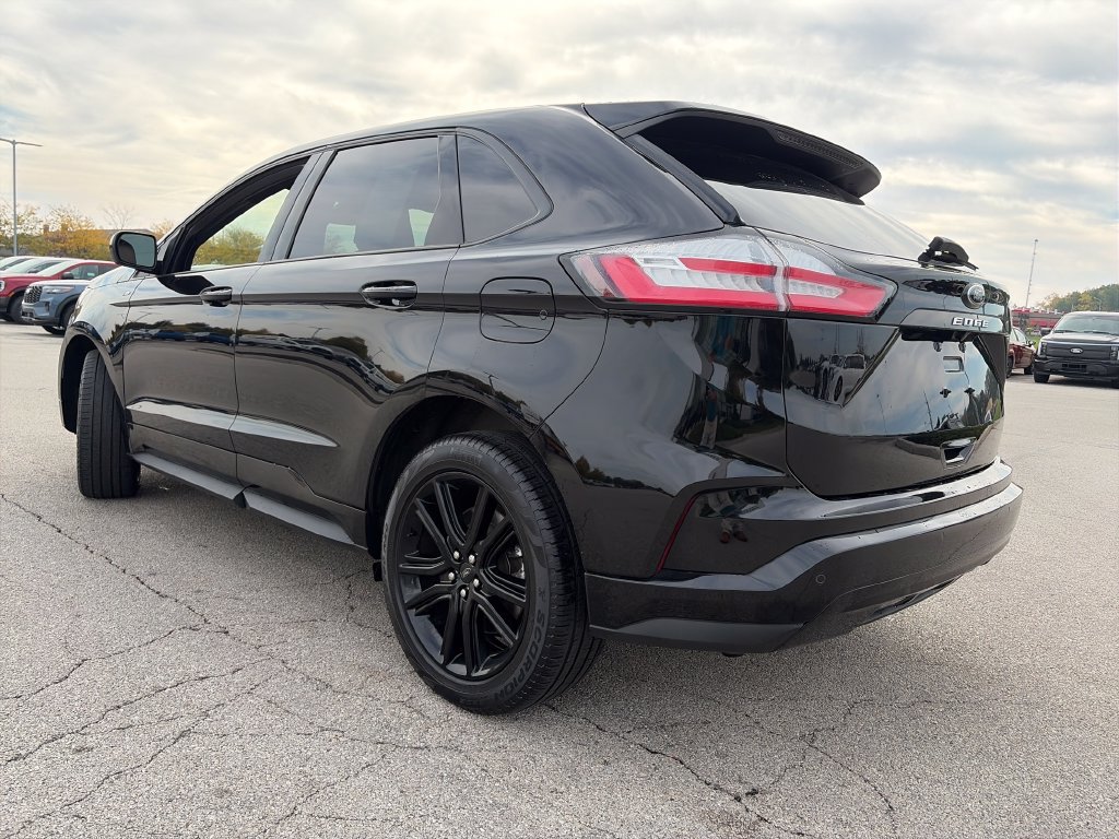 Used 2024 Ford Edge ST-Line AWD/4WD image 5