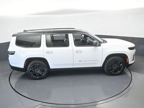 New 2026 Jeep Grand Wagoneer Summit AWD/4WD image 53