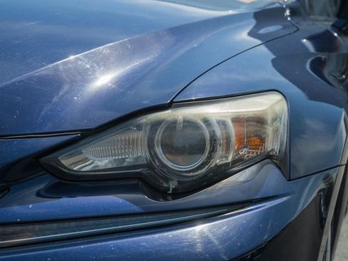 Used 2014 Lexus IS 250 RWD image 11