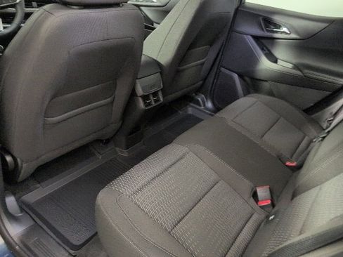 New 2026 Chevrolet Equinox LT w/ LPO, Floor Liner Package image 9