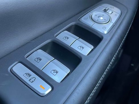 Used 2023 Hyundai Santa Fe Calligraphy image 18