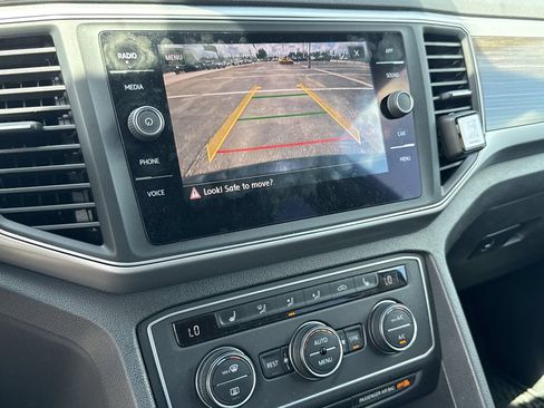 Used 2018 Volkswagen Atlas SE AWD/4WD image 22