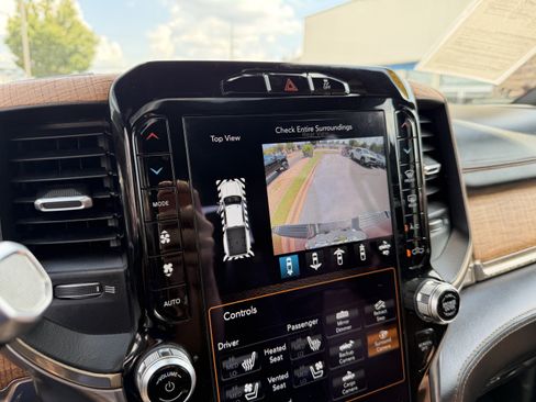 Used 2019 RAM 3500 Limited AWD/4WD image 23