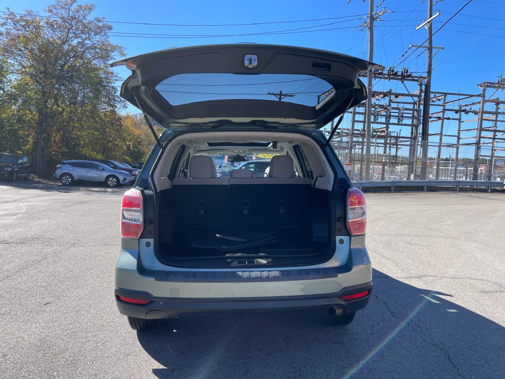 Used 2014 Subaru Forester 2.5i Premium w/ All-Weather Package AWD/4WD image 13