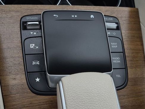 Certified 2024 Mercedes-Benz GLE 350 4MATIC image 33