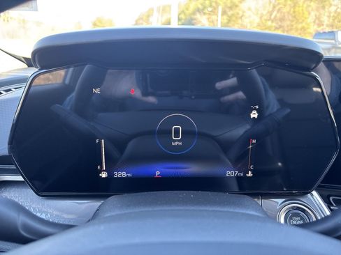 New 2026 Chevrolet Trax ACTIV w/ Sunroof Package image 18