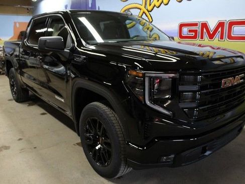 New 2026 GMC Sierra 1500 Elevation AWD/4WD image 3