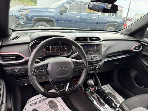 Used 2022 Chevrolet TrailBlazer RS AWD/4WD image 15