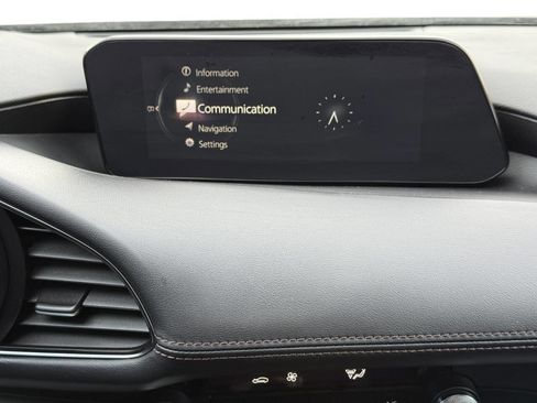 Used 2023 MAZDA MAZDA3 s image 23