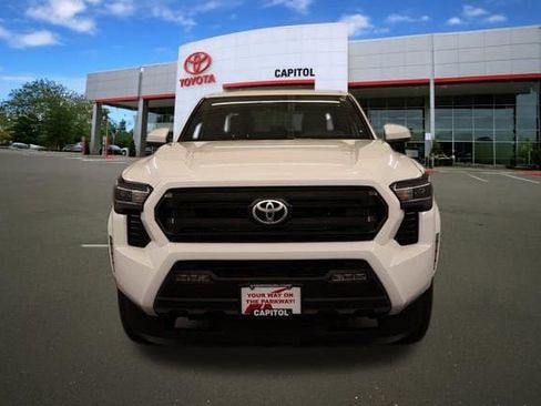 New 2026 Toyota Tacoma SR5 RWD image 2