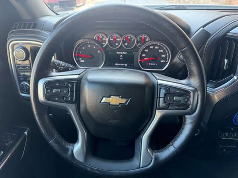 Used 2022 Chevrolet Silverado 2500 LT w/ Convenience Package AWD/4WD image 14