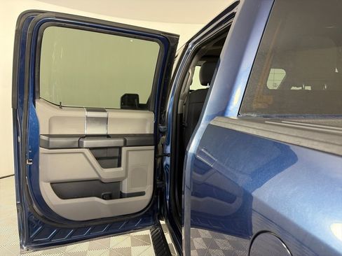 Used 2019 Ford F150 XLT w/ Equipment Group 302A Luxury image 10