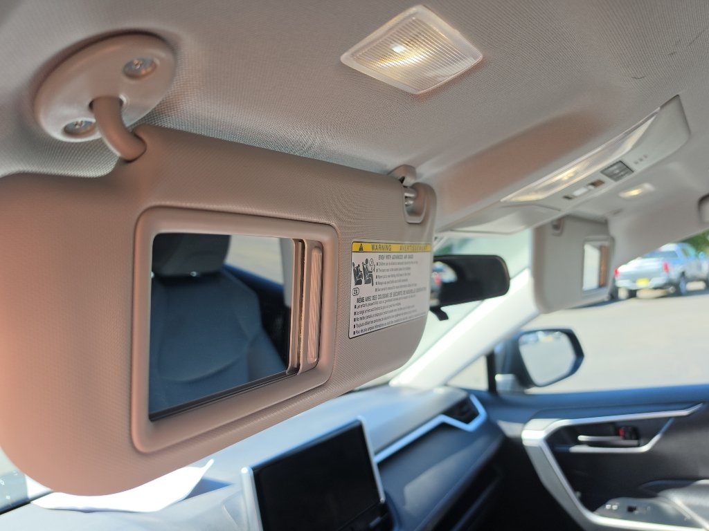 Certified 2025 Toyota RAV4 LE AWD/4WD image 13