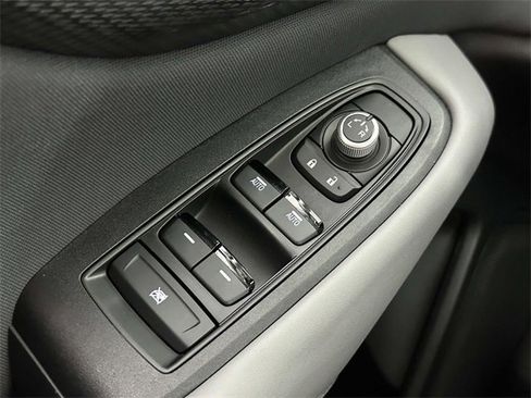 Certified 2025 Subaru Outback Premium image 18