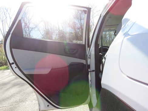 Used 2023 Hyundai Kona SEL FWD image 18