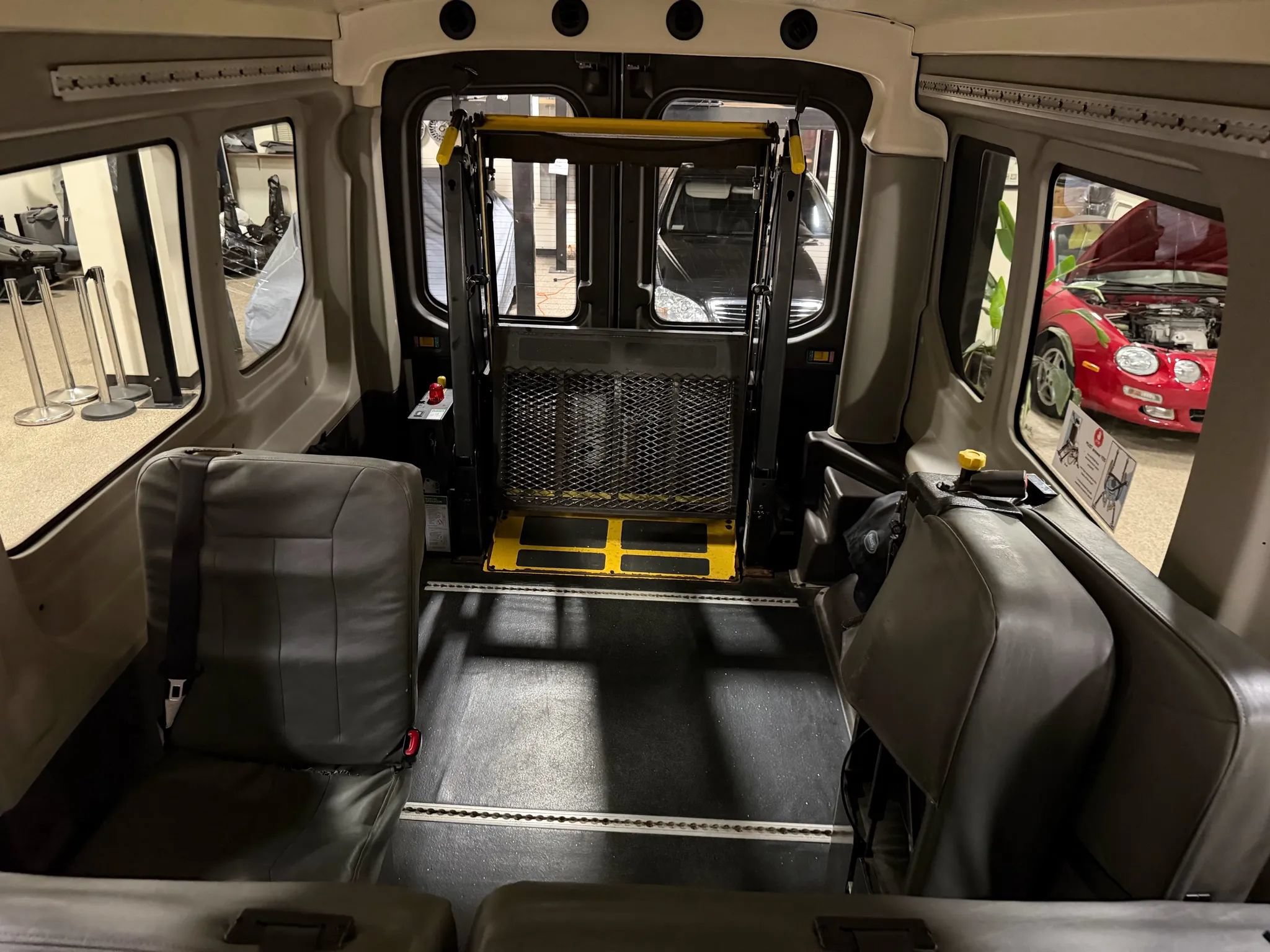 Used 2015 Ford Transit 250 148 Medium Roof RWD image 48