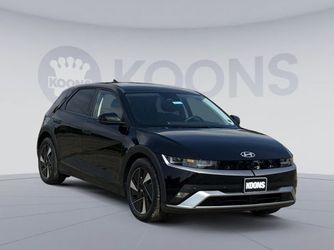 New 2025 Hyundai Ioniq 5 SE image 10