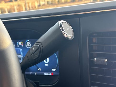 Used 2025 Ford F450 Platinum image 16