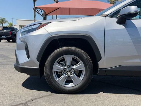 Used 2022 Toyota RAV4 XLE w/ Convenience Package AWD/4WD image 23