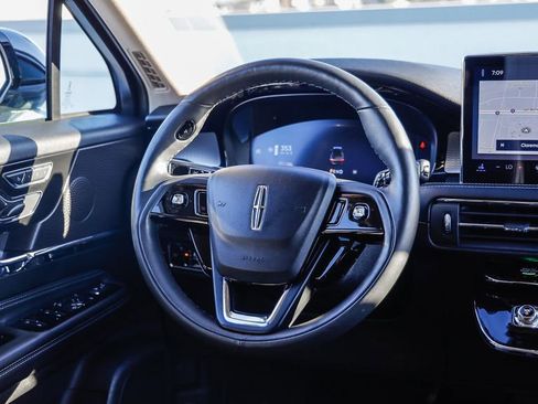 Used 2024 Lincoln Corsair Reserve w/ Equipment Group 201A image 16