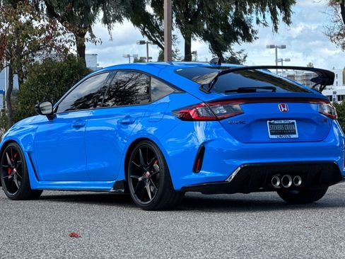 Used 2024 Honda Civic Type R image 6