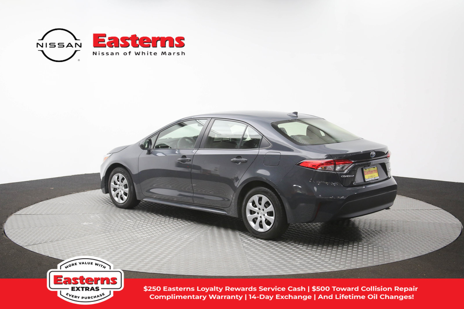 Used 2023 Toyota Corolla LE w/ Carpet Mat Package (TMS) FWD image 60