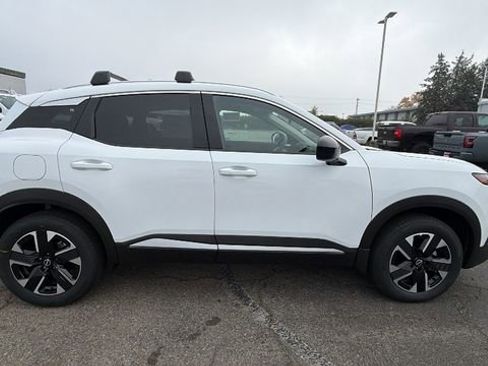 New 2026 Nissan Kicks SV w/ Cold Weather Package image 3