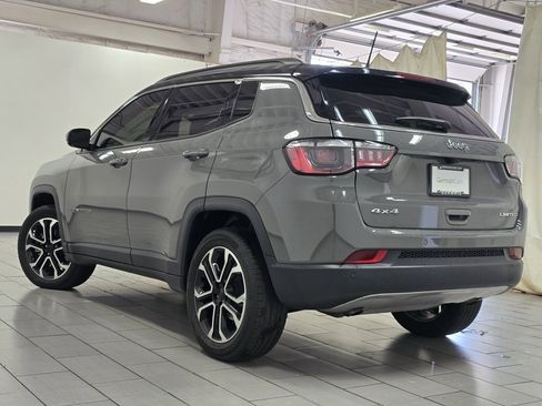 Used 2024 Jeep Compass Limited image 14