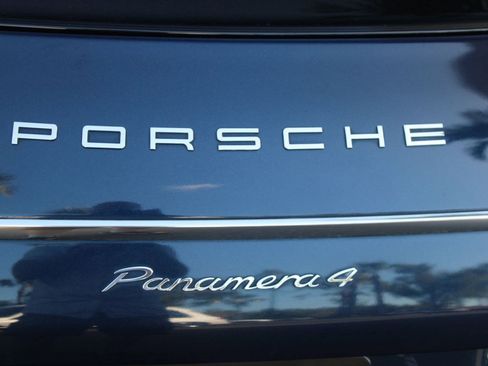 Used 2013 Porsche Panamera Platinum Edition image 21